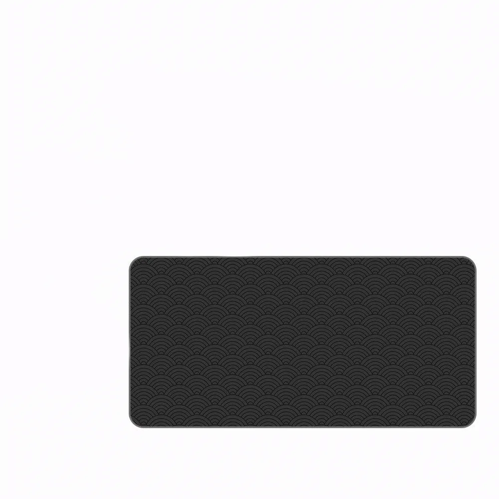 Desktop gaming mouse pad with rubber base and heat transfer pattern on cloth surface