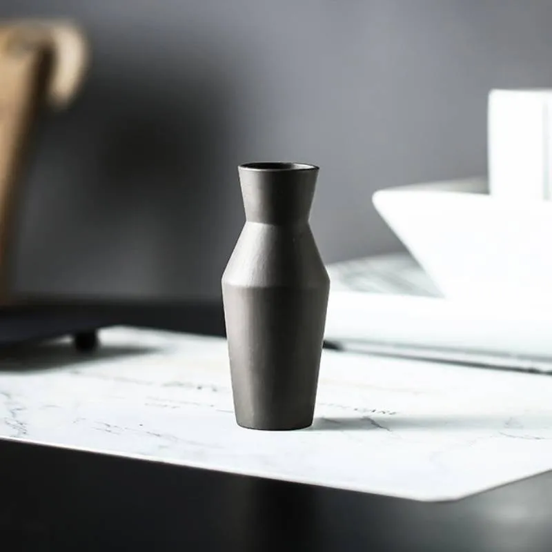 Black ceramic hanging flowerpot decoration with abstract pavilion design, colour glaze and electroplated finish