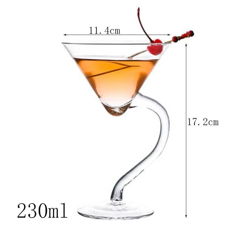 Transparent lead-free glass cocktail glass with seamless flat base and satin-board wall design