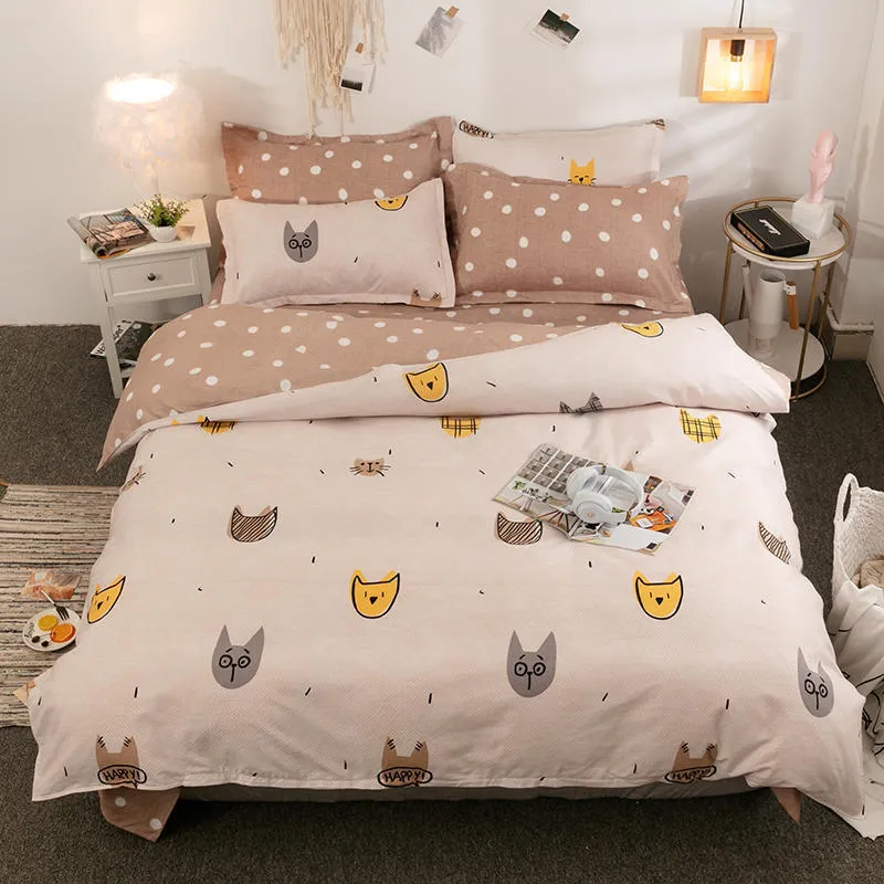 Flower print bedding set in Baby Bear pattern on a 2.0m bed with quilt cover and pillowcases