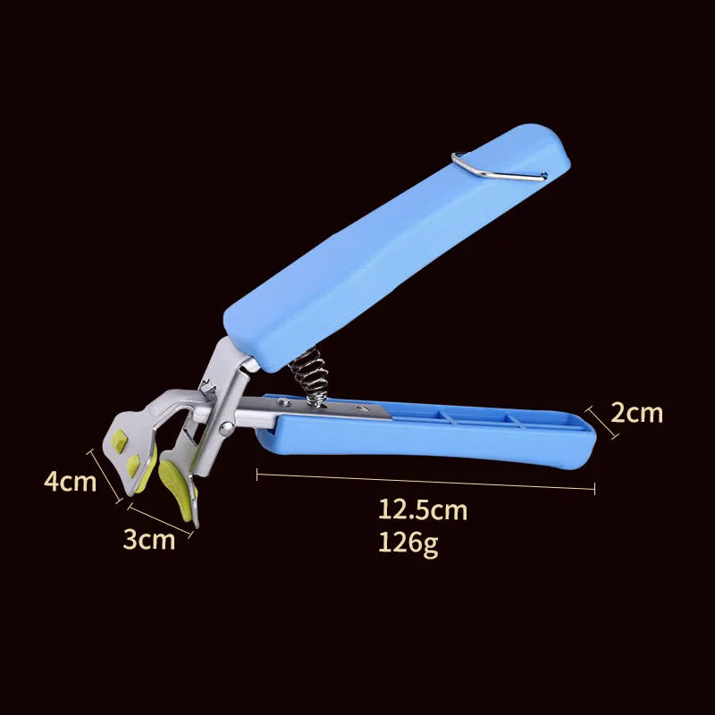 Stainless steel tray holder with non-slip chuck and widened handle in blue colour