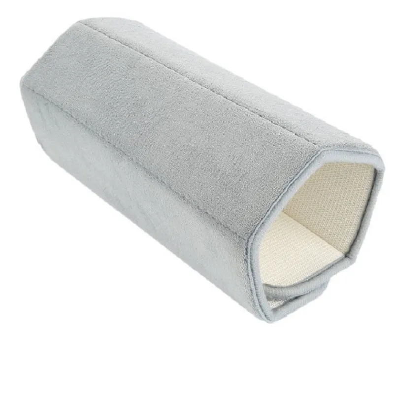 Memory cotton carpet with coral fleece surface, non-slip latex bottom, beige colour, 40x60cm size on bathroom floor