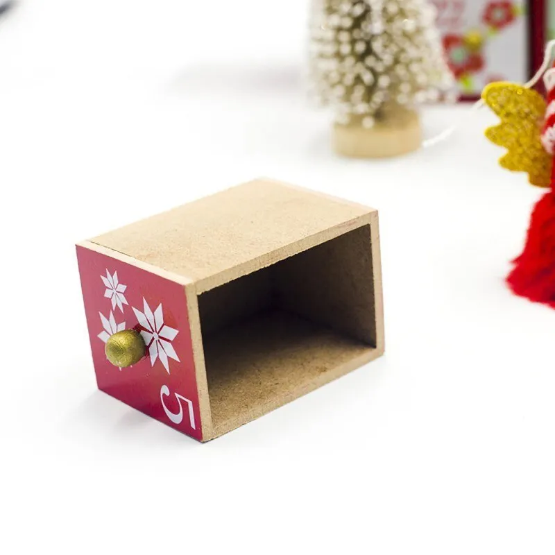 Wooden Christmas calendar with 24 red and green compartments for advent countdown, 37x32x6 cm