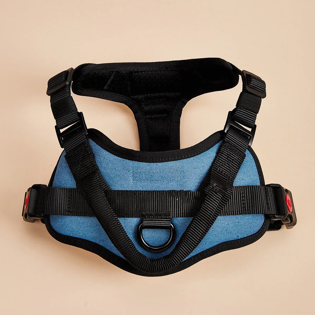 Reflective no pull dog harness in nylon with adjustable chest strap and soft padded vest