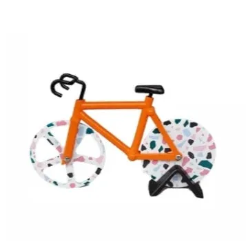 Bicycle-shaped pizza cutter with stainless steel wheel and ABS handle, red colour