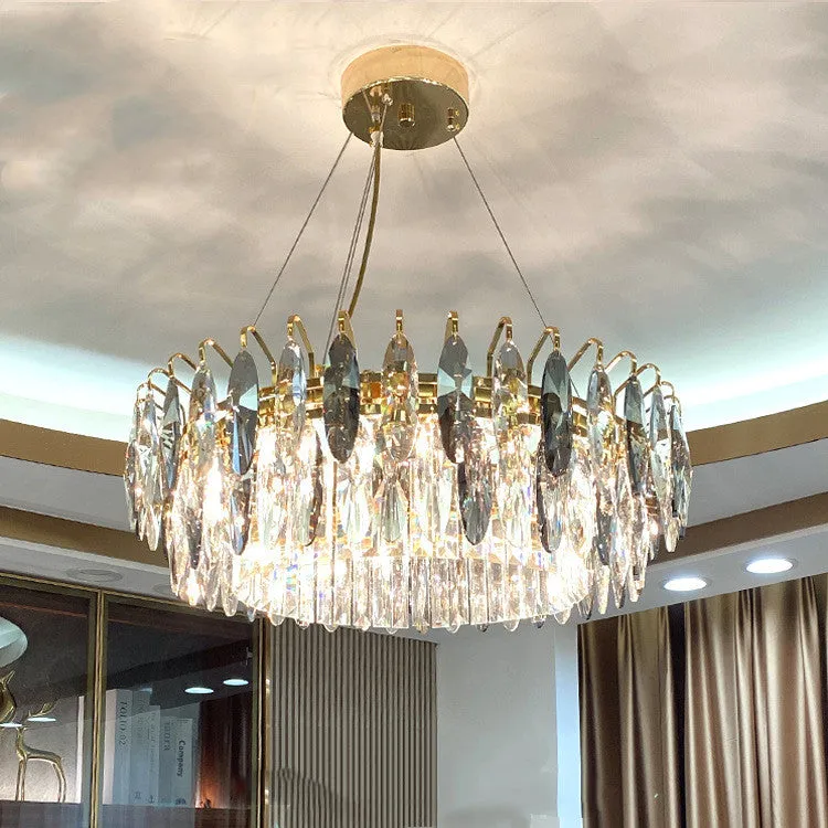 Light luxury crystal diamond chandelier with iron frame, multi-head design in diameter 600x300mm for living room