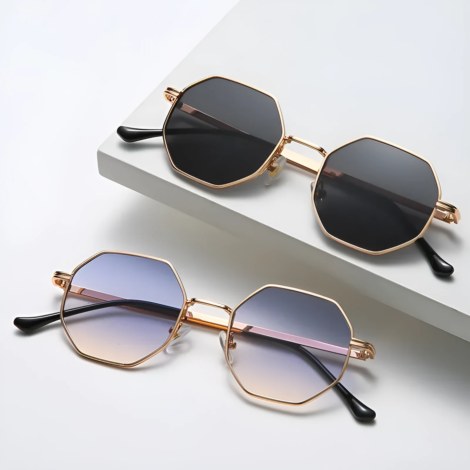 Classic vintage metal multilateral sunglasses with gold frame and black grey PC lenses