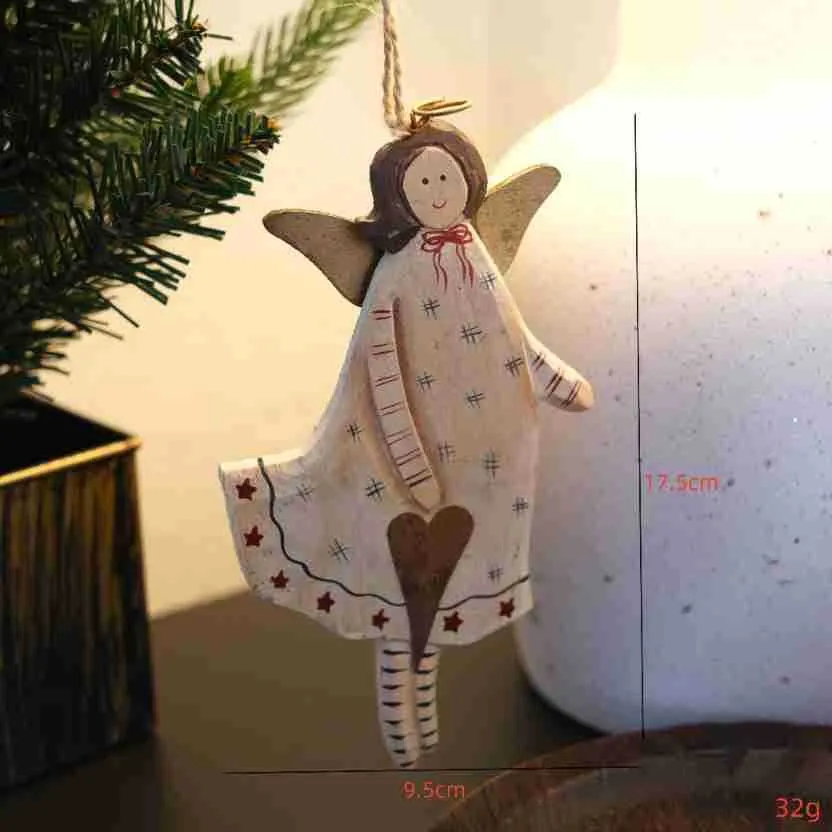 Hand-carved wooden door plate pendant with American country style and choice of love heart, XINGX or letters design