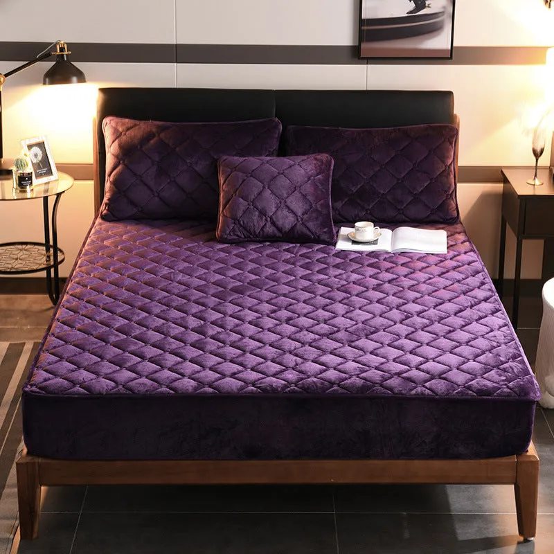 Crystal fleece padded bed cover in grey with quilted stitching and matching pillow case