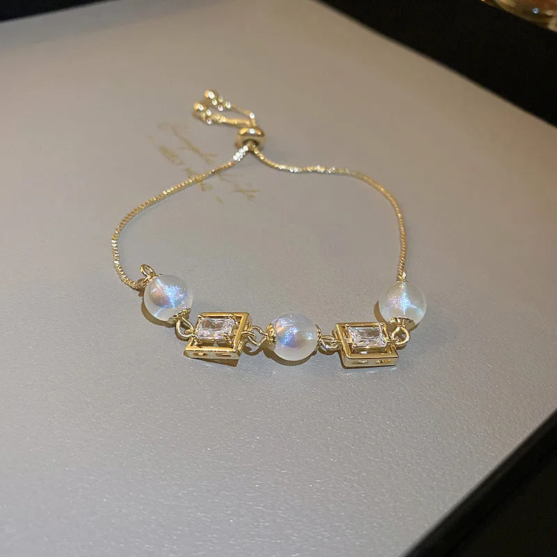 Baroque freshwater pearl zircon bracelet for women with geometric inlaid design and magnetic clasp