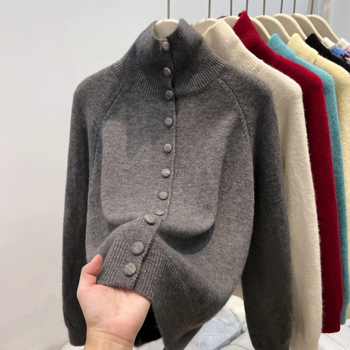 Women's turtleneck single-breasted cardigan in thick knitted polyester, button front, loose fit, available in multiple colours