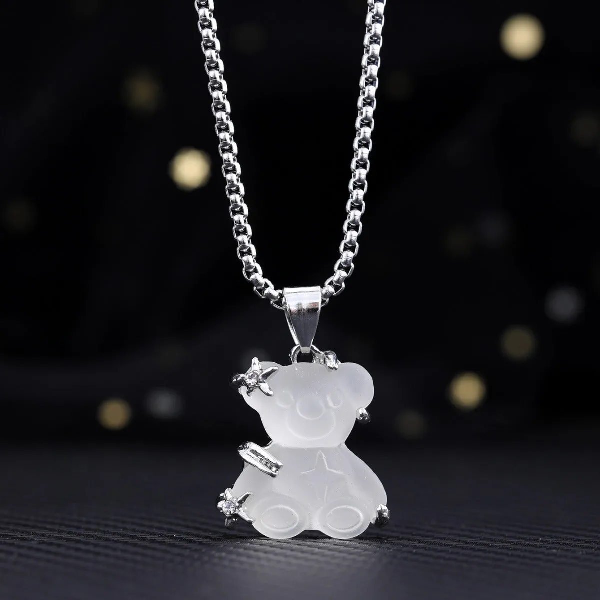 White K-color alloy bear pendant on titanium steel lock chain necklace