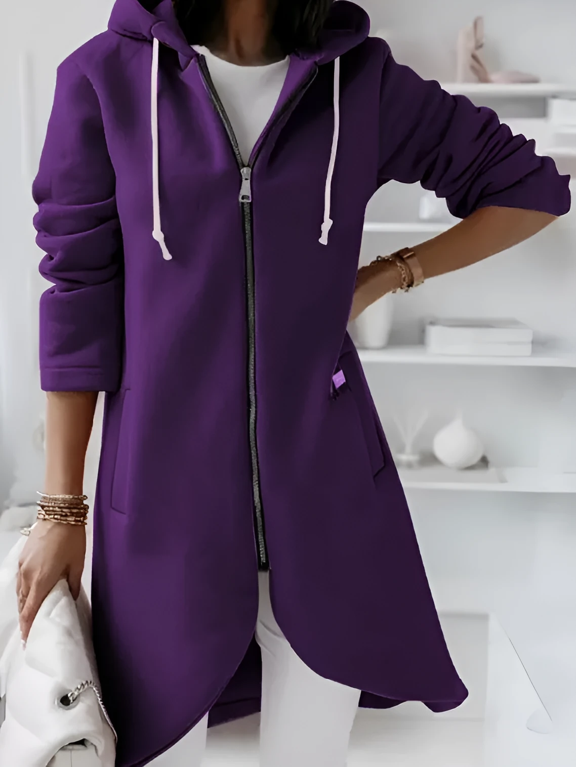 Polyester zip hooded sweatshirt with long velvet lining, front pocket, available in peacock blue colour