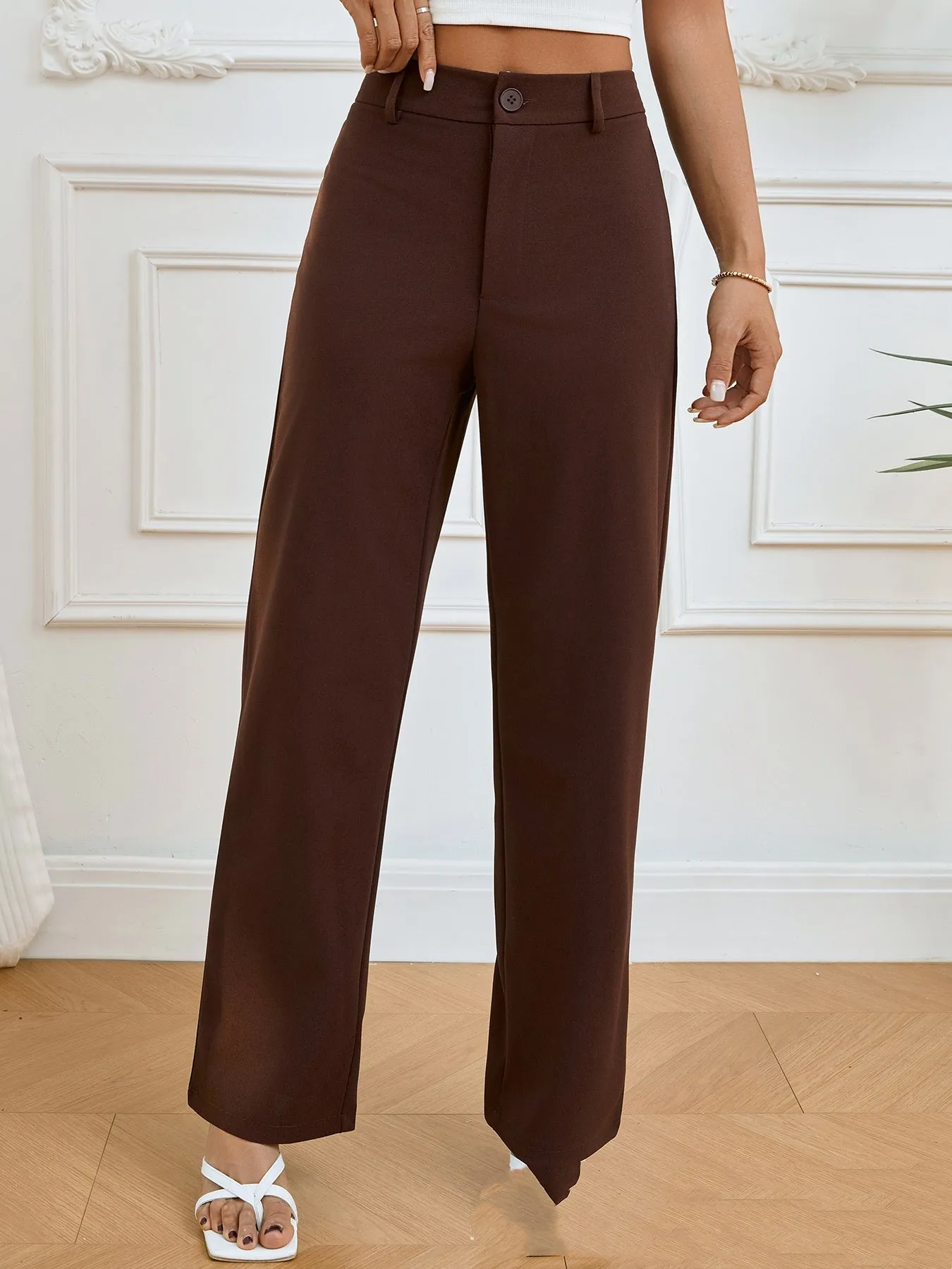 Dark brown women's straight-leg trousers with elastic waist pleated pocket mid-waist design