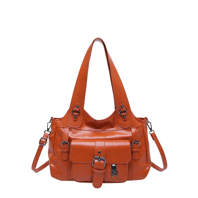 Sentong Qin large capacity horizontal square shoulder bag in PU, black colour option