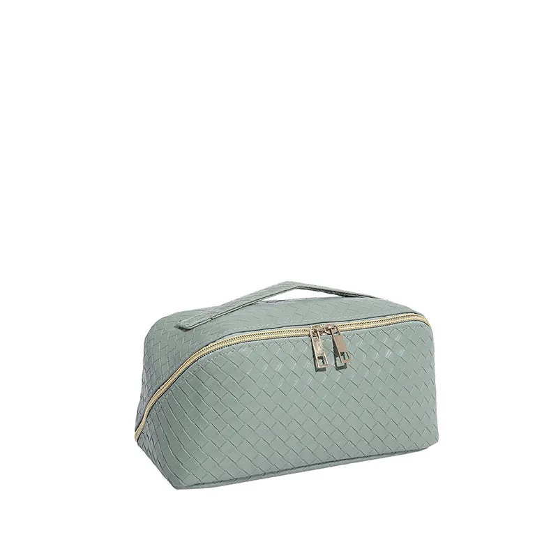 Waterproof large capacity PU storage bag for cosmetics in white, with zipper closure