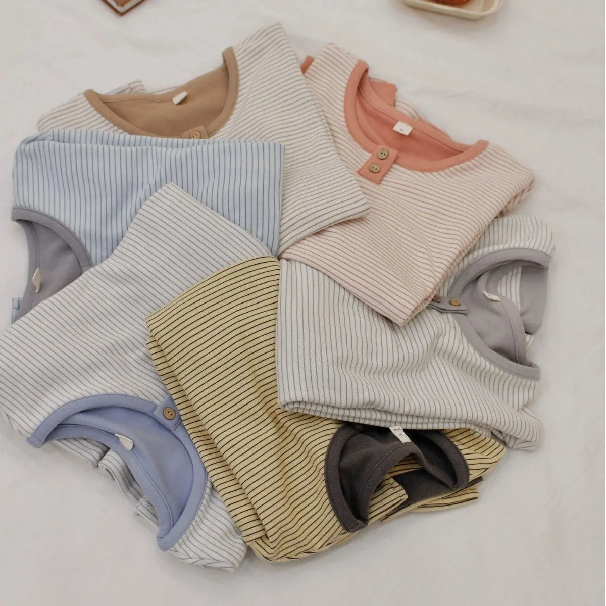 Women's de velvet round neck long-sleeved striped pyjama suit with trousers in light blue beige brown gray pink silver gray