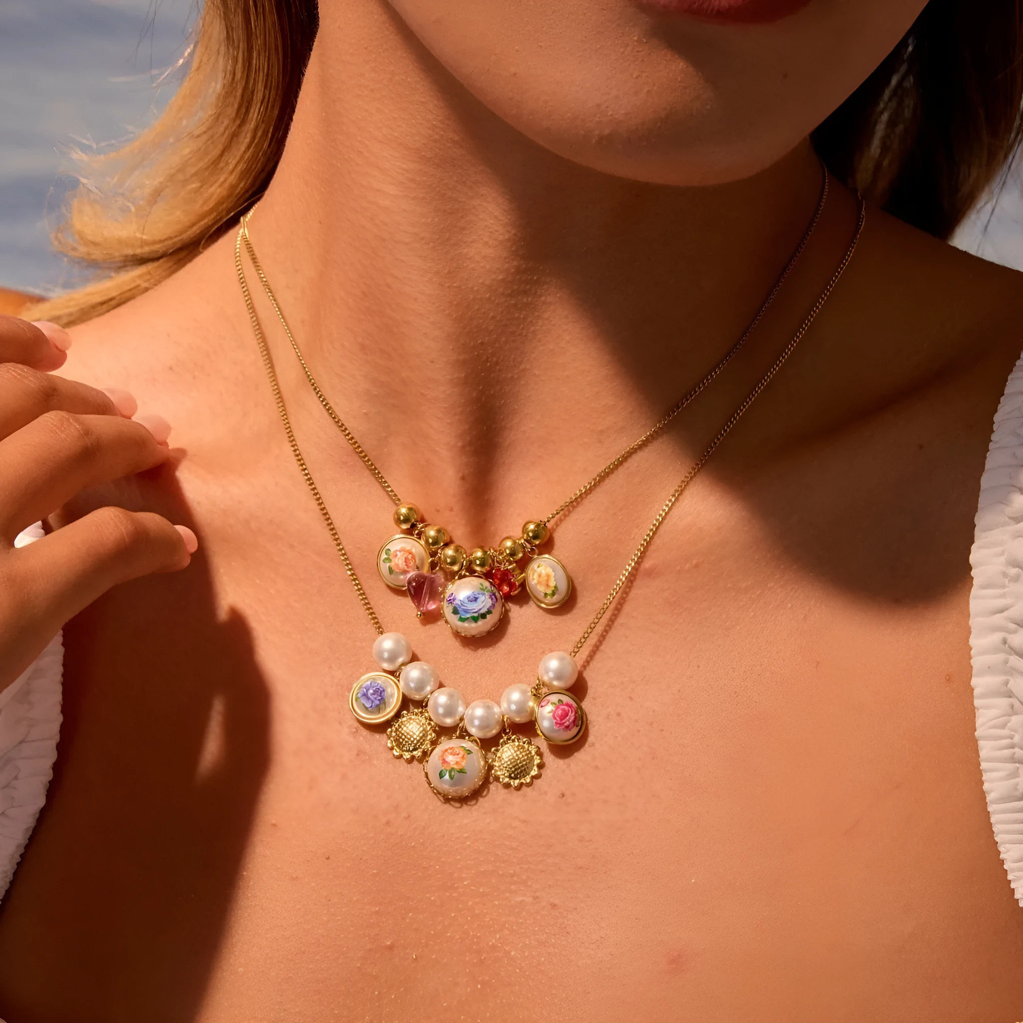 Vintage sunflower stainless steel necklace with 18K gold electroplating, pendant on display, two colour variants available