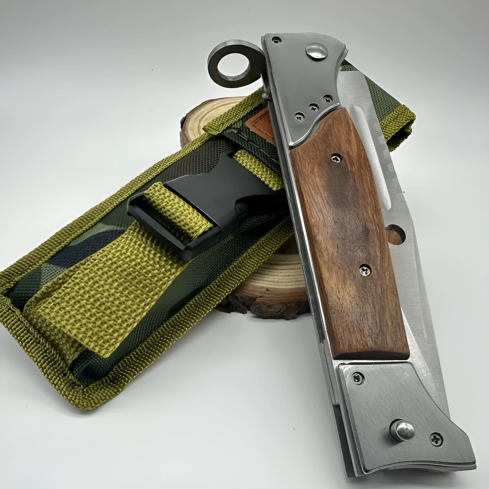 Multifunctional outdoor folding knife with high hardness blade and 11cm handle in 47 style