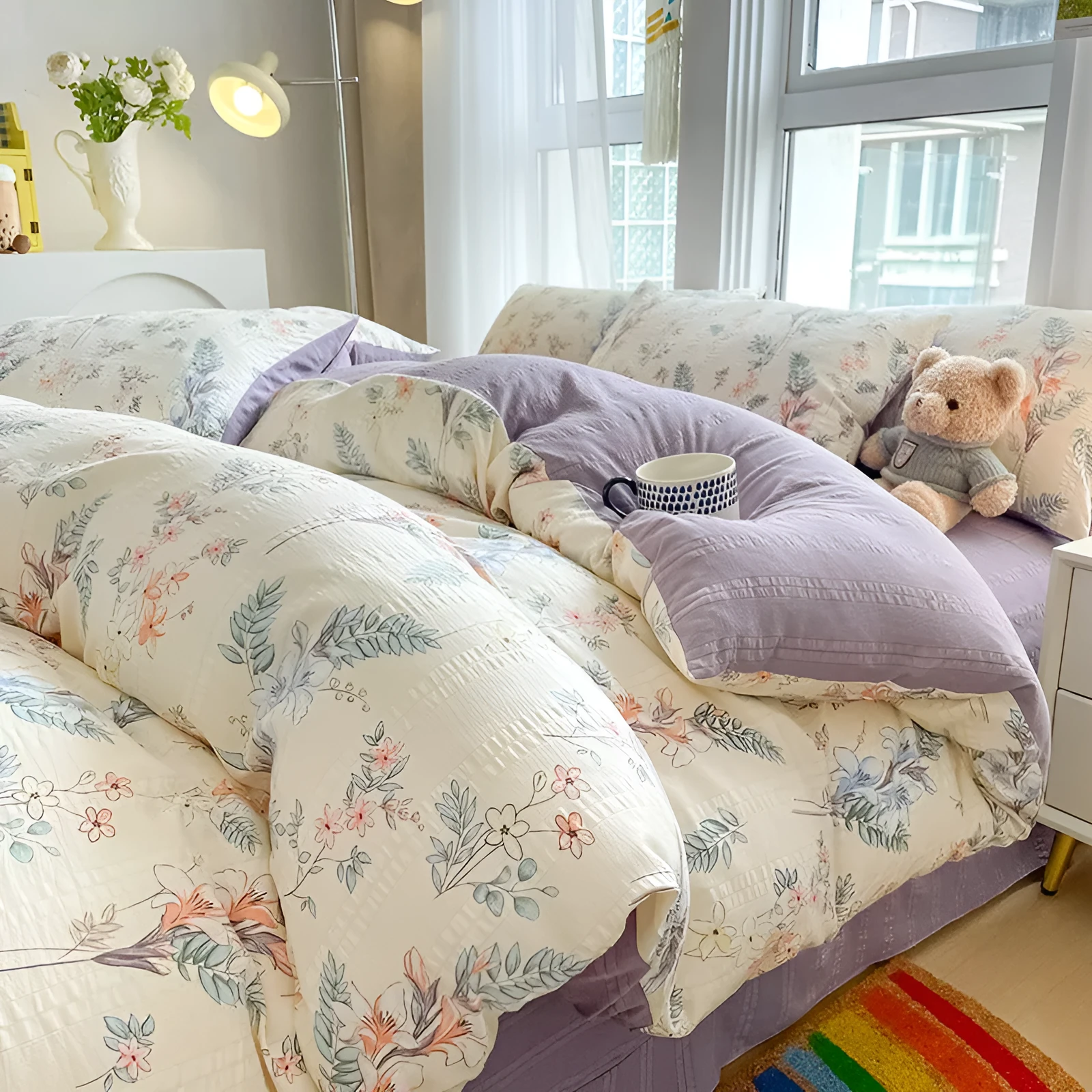 Aerobic jacquard cloud yarn chemical fibre bedding set in multiple colours and sizes, including sheet, pillowcases, and quilt cover.