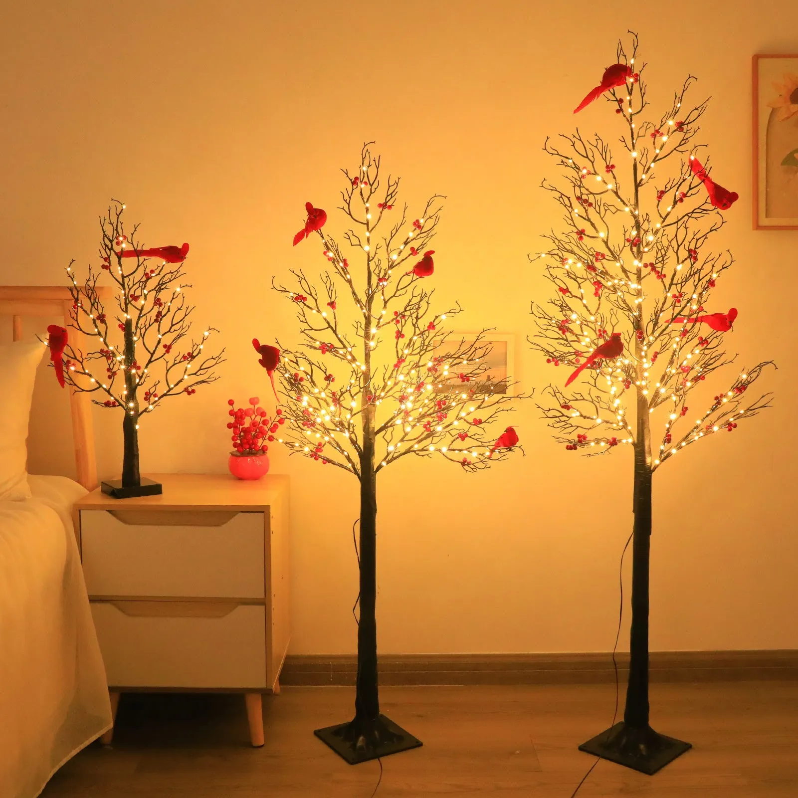 Luminous red bird winding tree lamp with 60 lights and 53CM plastic body for indoor decorative use