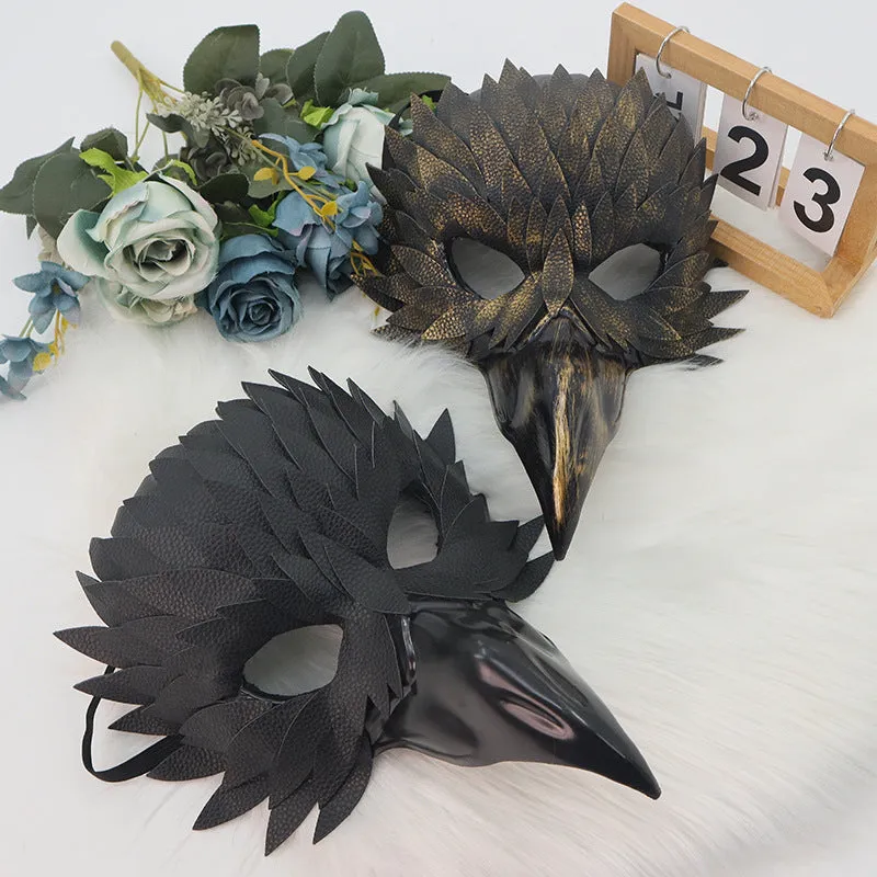 Black plastic bird mouth masquerade mask with horror style for Halloween