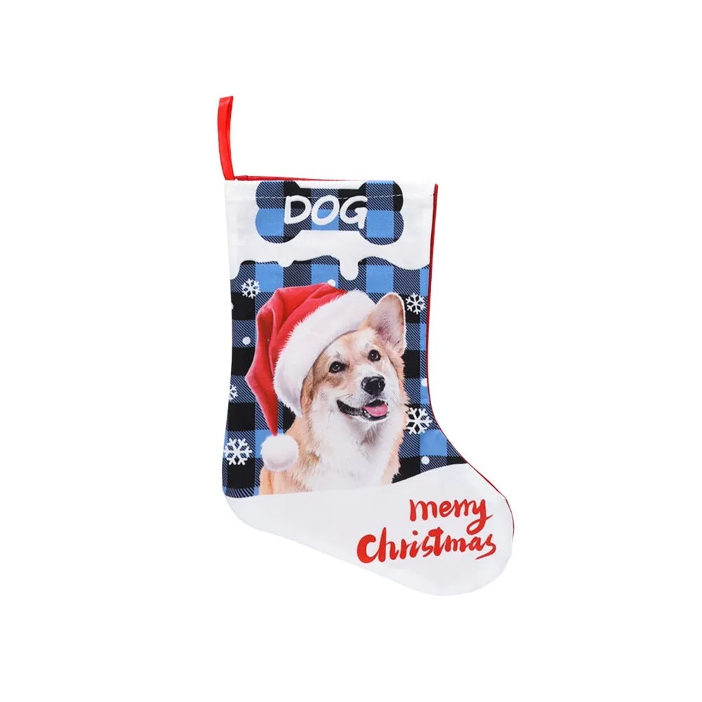 Printed puppy and cat Christmas cloth decoration measuring 26x36cm with plaid patterns