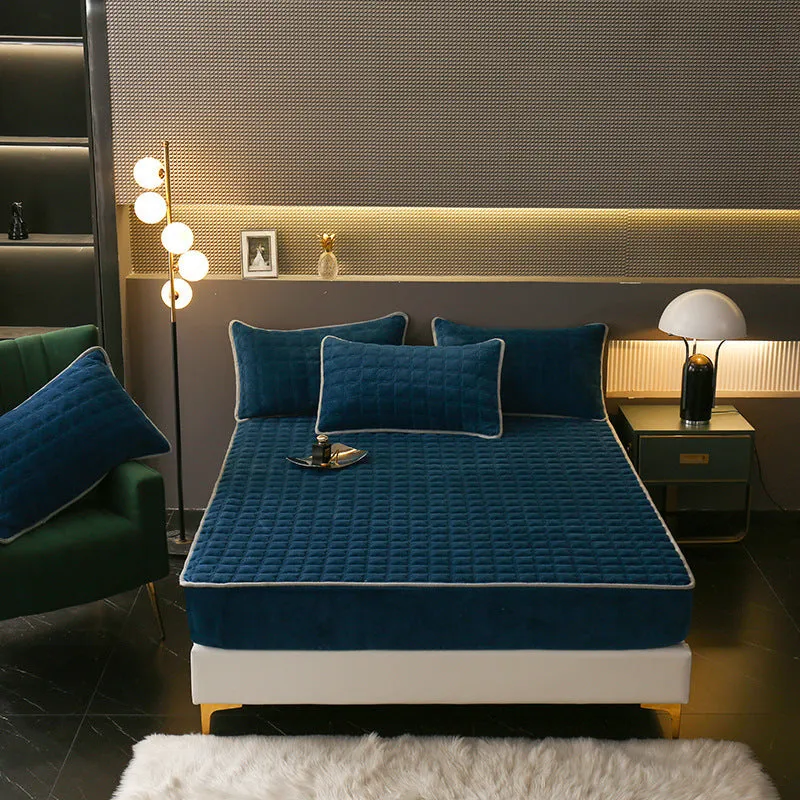 Fleece-lined milk fibre quilted fitted sheet for single bed winter thickened bedspread blue colour