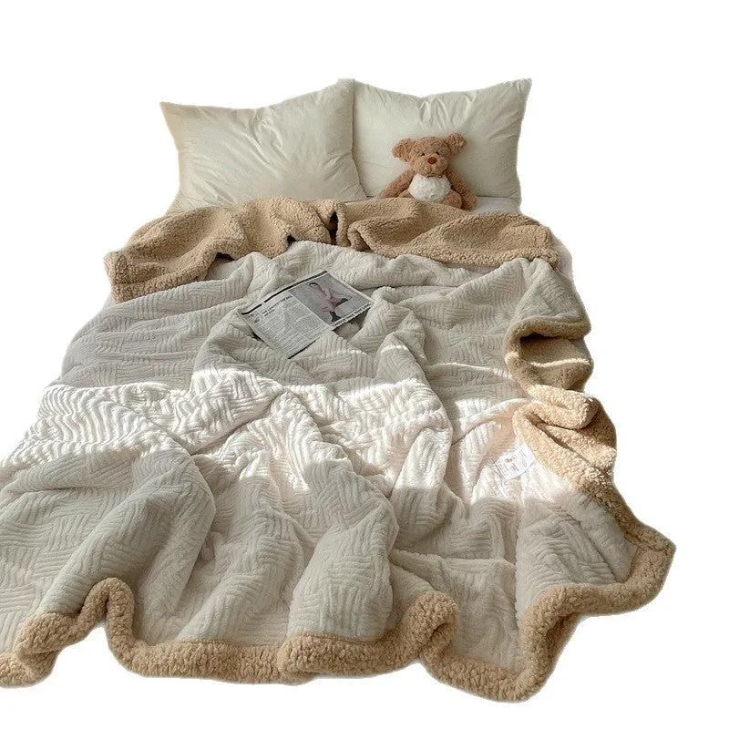 Thick lambskin-style polyester blanket in solid colour, single size 70x100cm for dormitory use