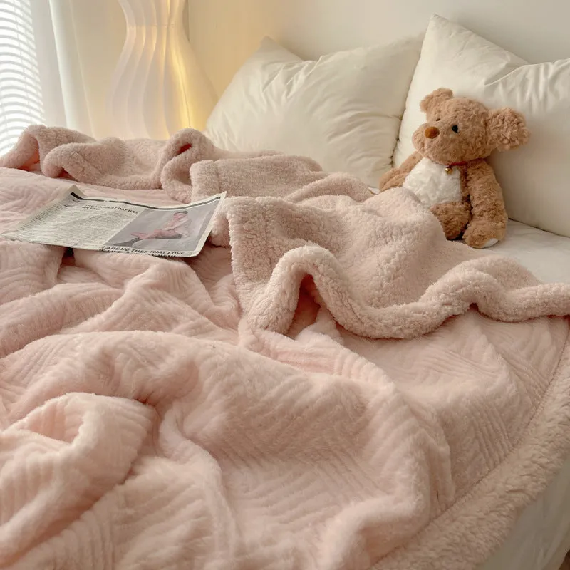 Thick lambskin-style polyester blanket in solid colour, single size 70x100cm for dormitory use