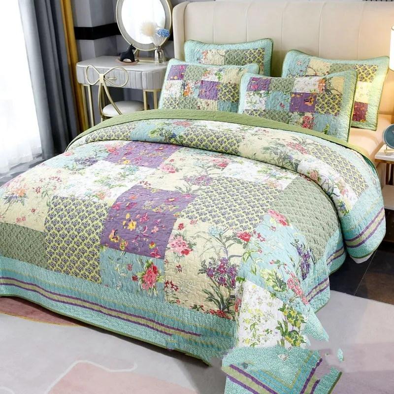 Pure cotton flower-spliced bedding three-piece set on a 2.0m bed with pillowcases