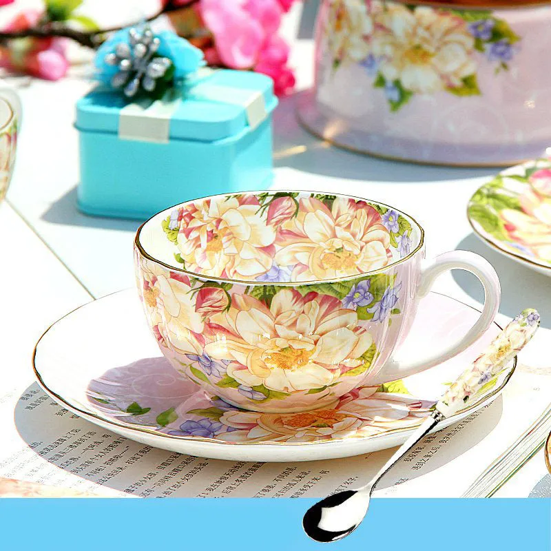 Porcelain coffee cup with saucer in European pastoral style with floral decoration
