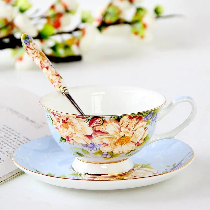 Porcelain coffee cup with saucer in European pastoral style with floral decoration