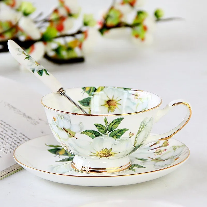 Porcelain coffee cup with saucer in European pastoral style with floral decoration