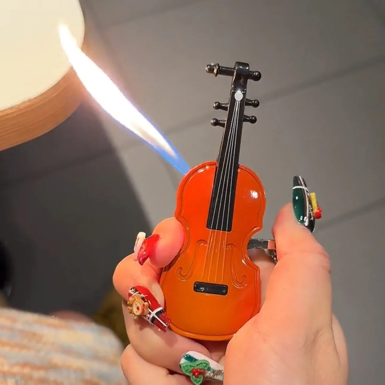 Creative novelty lighter set made of aluminium alloy with vice hammer and fire extinguisher designs for boyfriend gift