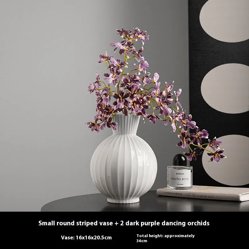 White ceramic striped ball vase American country style living room table decoration