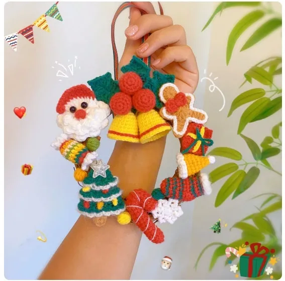 Wool hook knitted Christmas garland DIY material package with yarn and tools