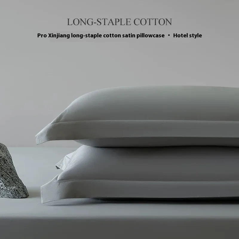 Solid colour long-staple cotton pillowcase pair 48x74cm in bamboo green with twill weave