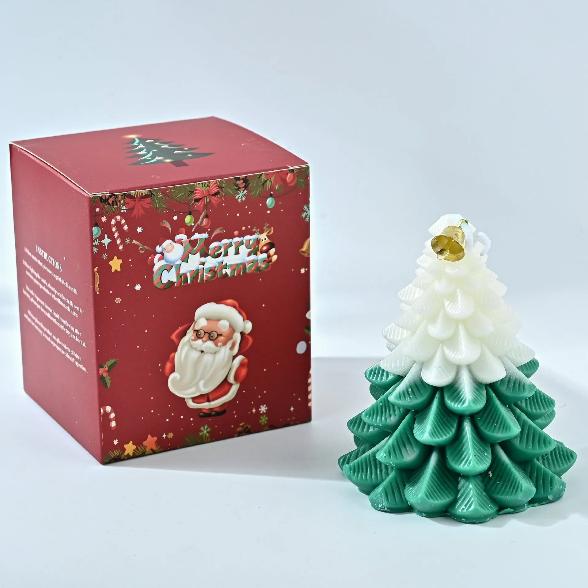 Christmas tree shaped soy mixed wax aromatherapy candle in green, hand-poured, festive home decoration