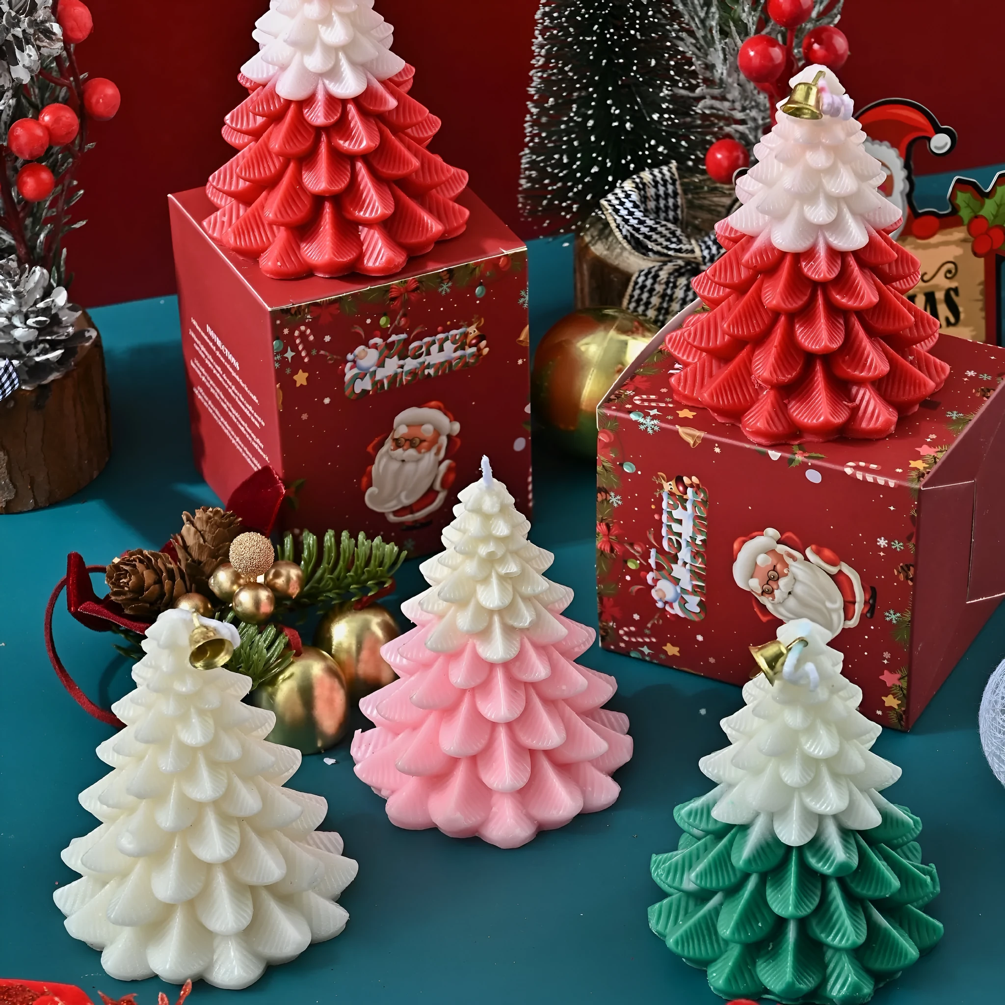 Christmas tree shaped soy mixed wax aromatherapy candle in green, hand-poured, festive home decoration