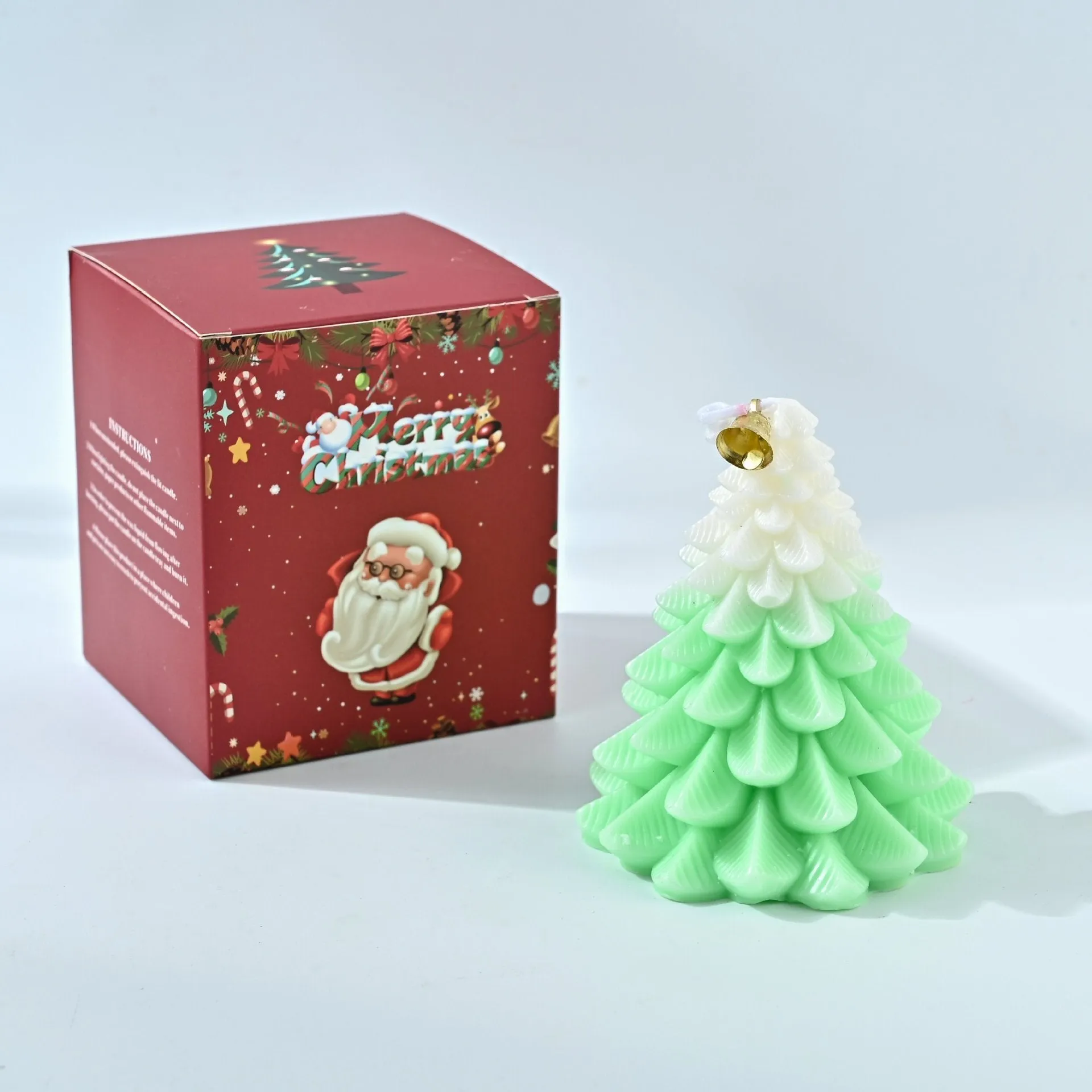 Christmas tree shaped soy mixed wax aromatherapy candle in green, hand-poured, festive home decoration