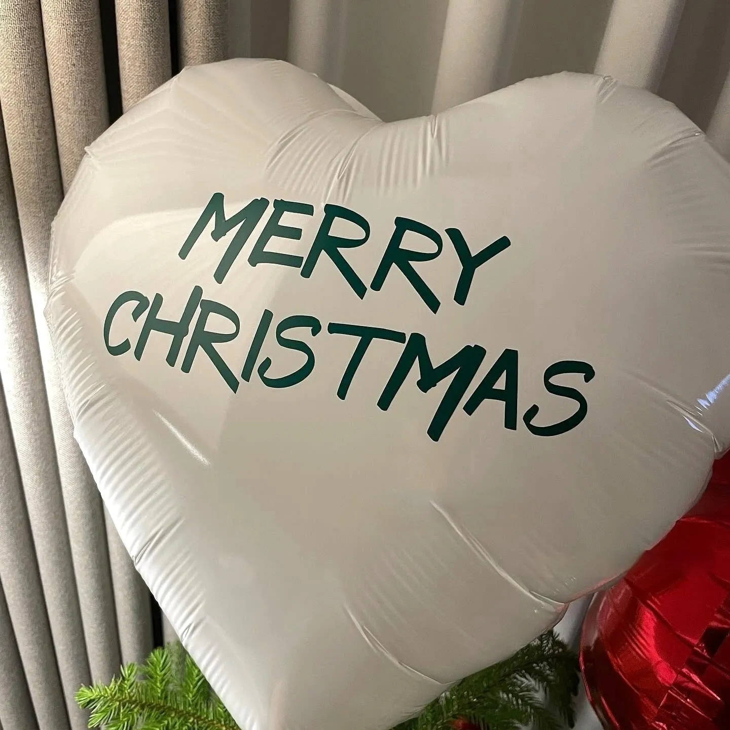 Retro heart shaped 18 inch aluminium film balloon in red for Christmas birthday photo decoration