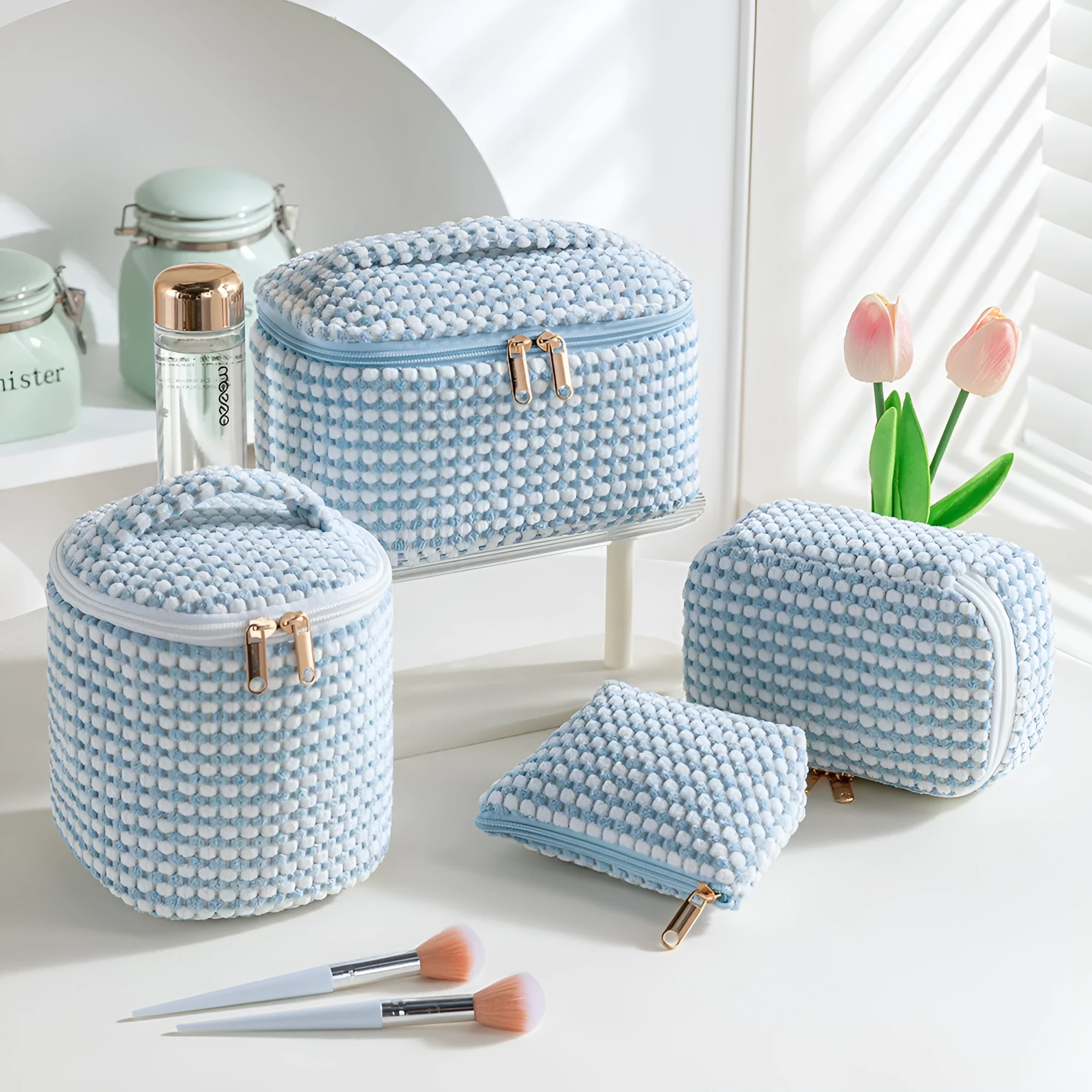 Flannelette makeup bag four-piece set in cube style, shown in khaki, pink, and dotted colour options.