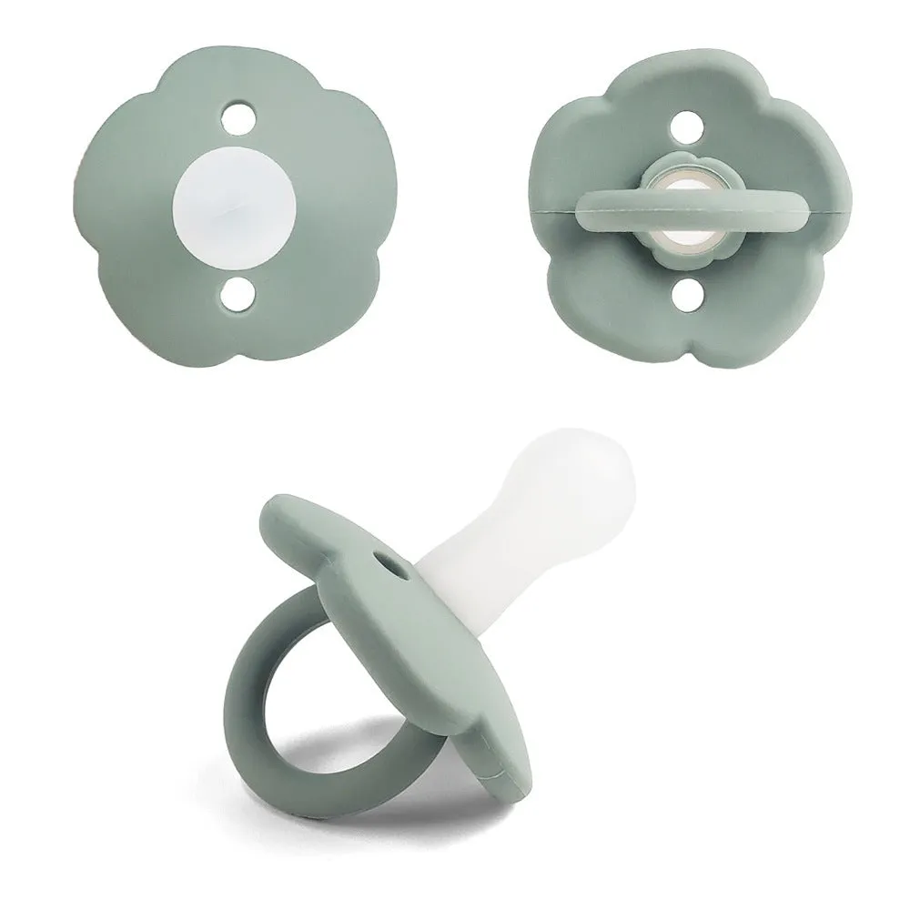 Baby pacifier in edible silicone with lace nipple in apricot colour for 0-6 months