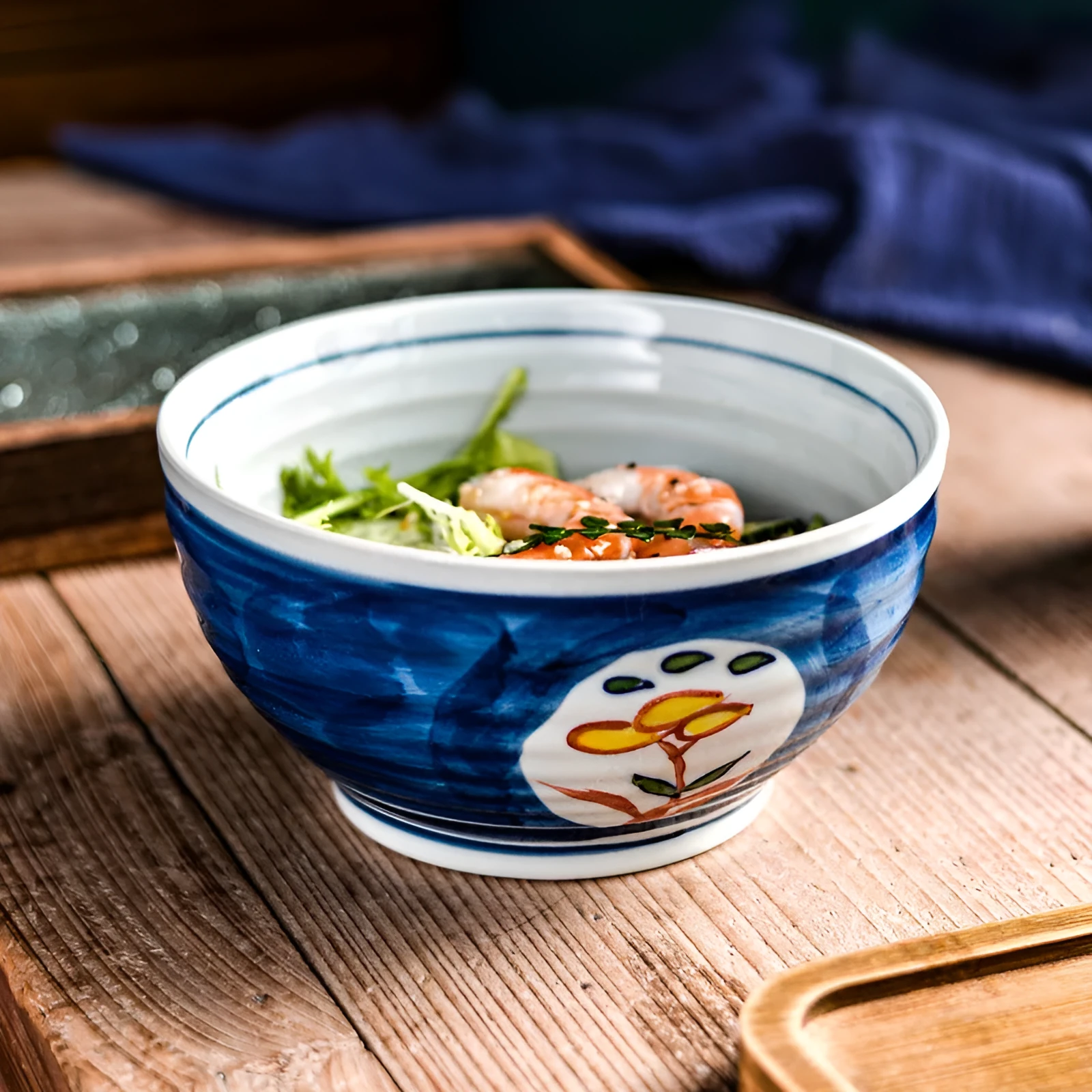Ceramic 6-inch hand-painted noodle bowl with underglaze pattern and tortoise shell spoon