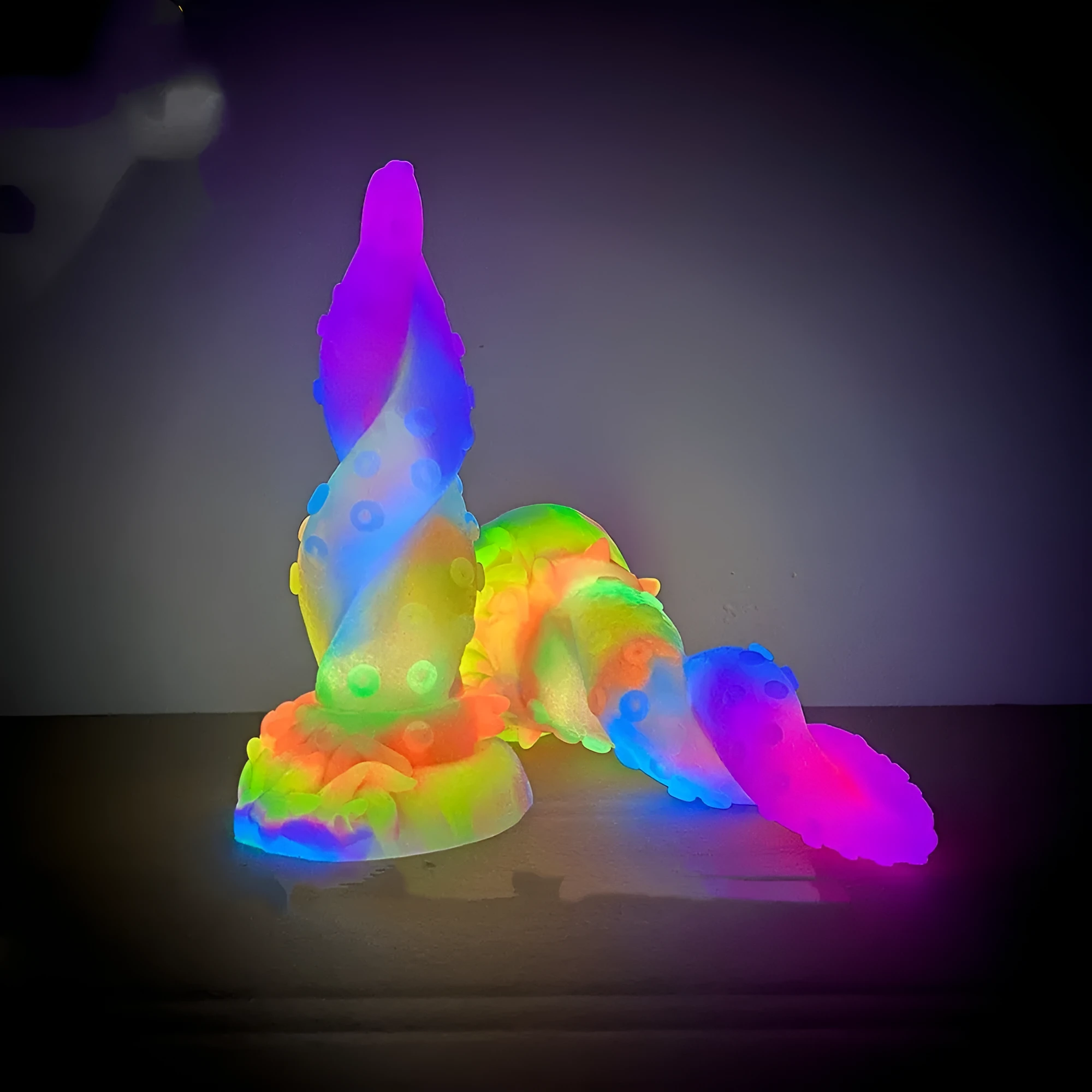 Colorful luminous glow platinum silicone simulation male penis toy YOCY-2066 in luminous colour