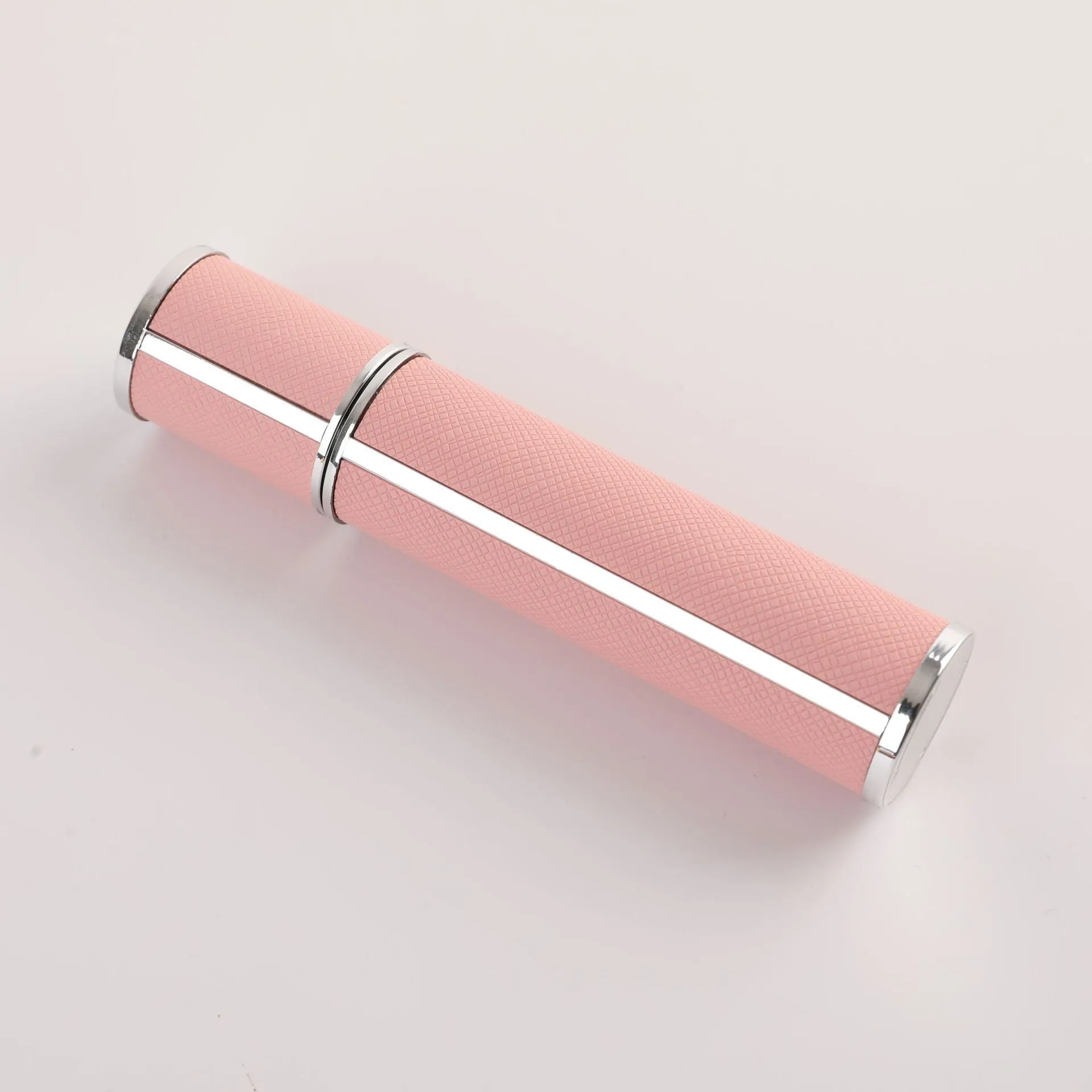 10ml PP perfume subpackaging spray bottle with atomization nozzle and removable lambskin cover, available in multiple colours