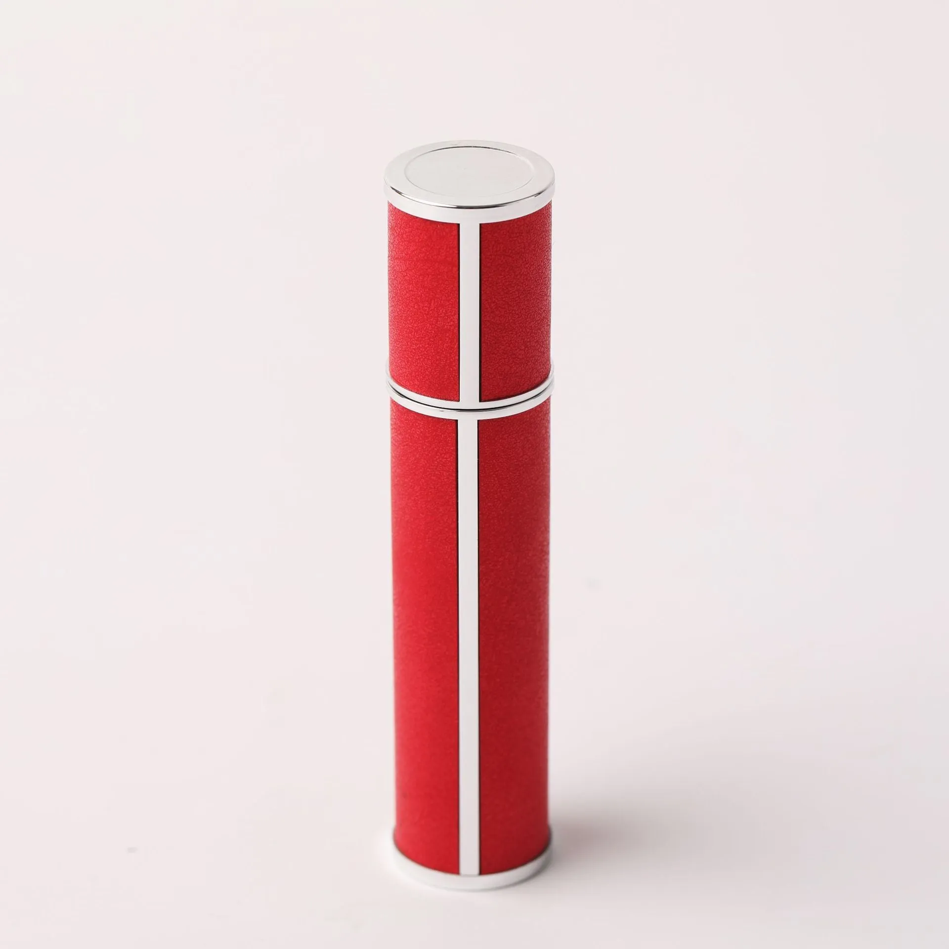 10ml PP perfume subpackaging spray bottle with atomization nozzle and removable lambskin cover, available in multiple colours