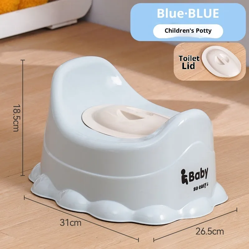 Children's small portable thickened toilet in green with lid, made of PP plastic, front view