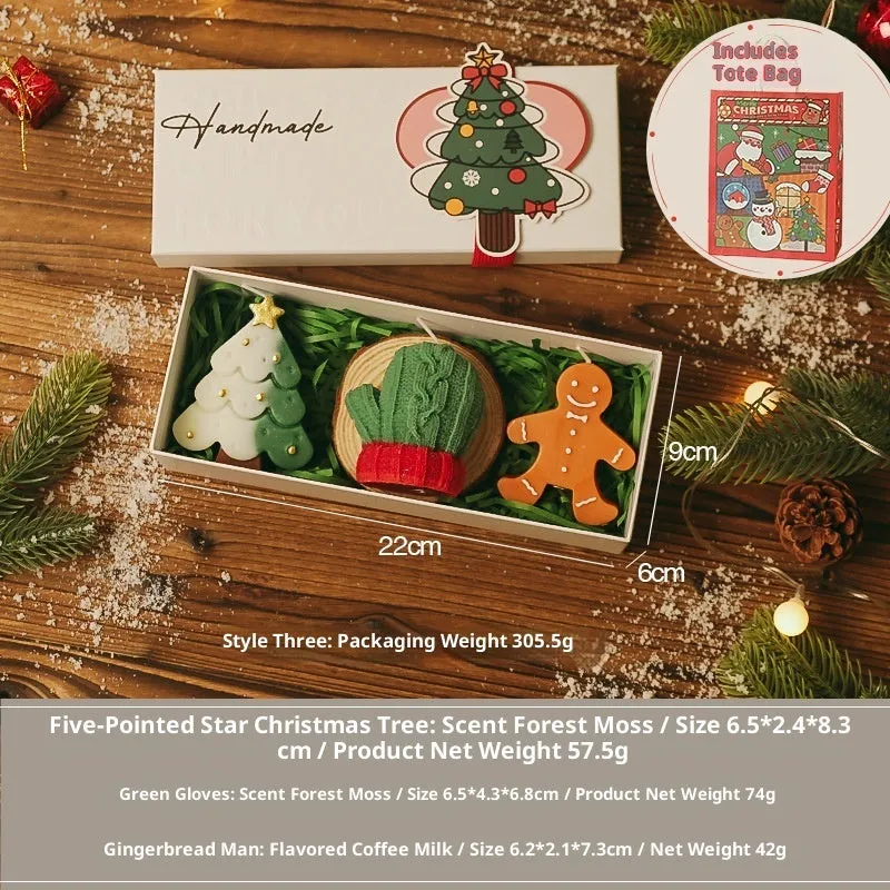 Christmas scented candle in soy wax gift box with wood pad and Christmas tree shape